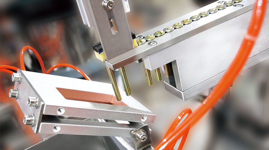 五金包裝機(jī)