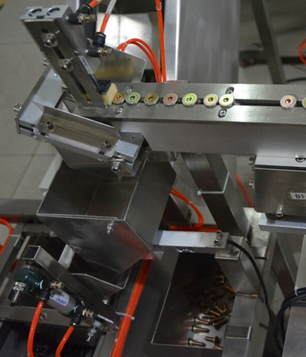 MK-LS1-60家具五金螺絲配件包裝機